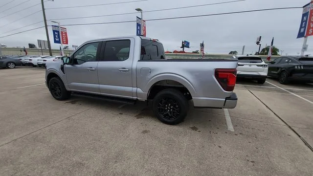 New 2026 Iconic Silver Metallic Ford XLT image 7