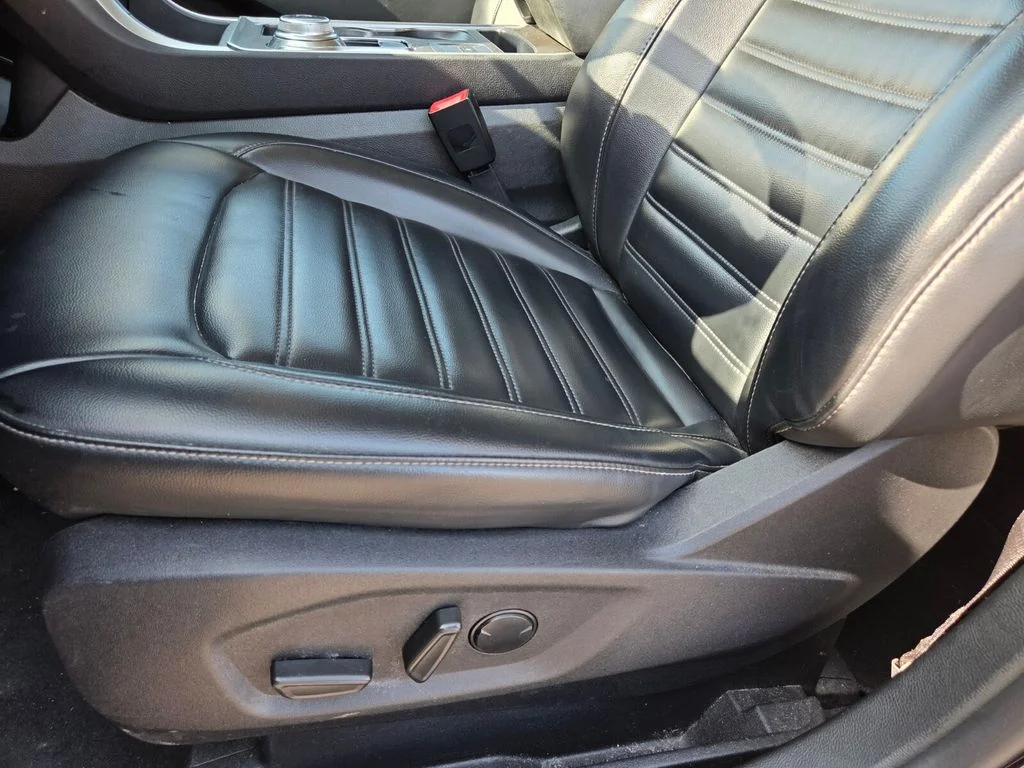 Used 2024 Black Ford SEL image 10