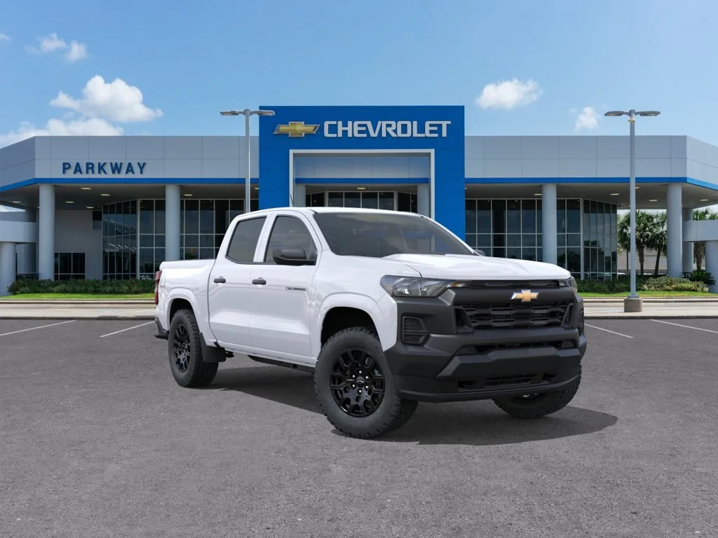 New 2026 Summit White Chevrolet WT image 1