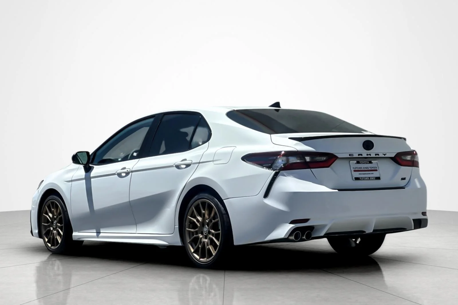 Certified Used 2024 Ice Cap Toyota Hybrid SE Nightshade image 3