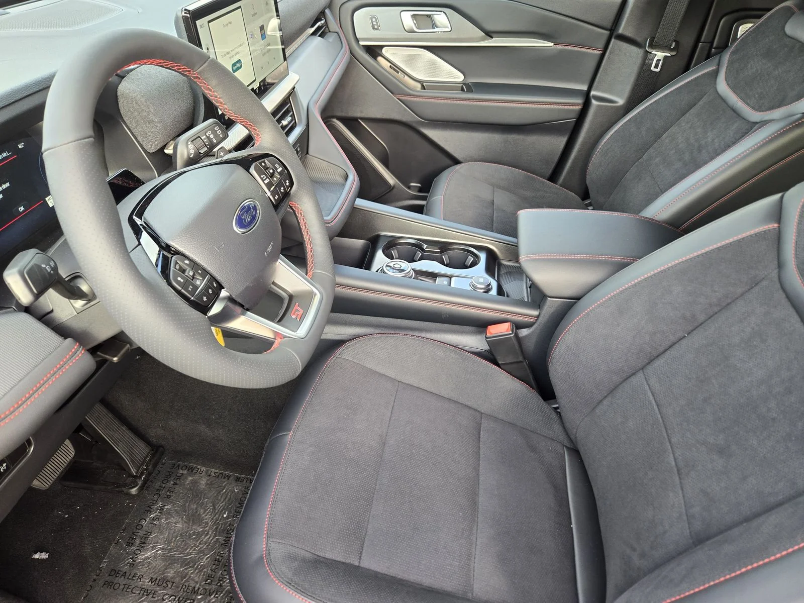 New 2026 Star White Metallic Tri-Coat Ford ST image 8