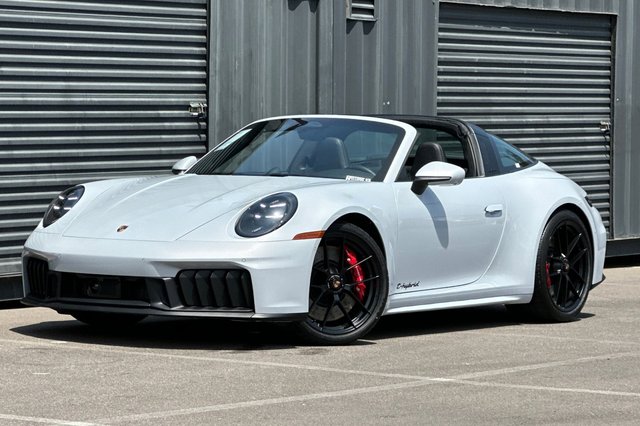 2026 Porsche 911 Targa 4 GTS