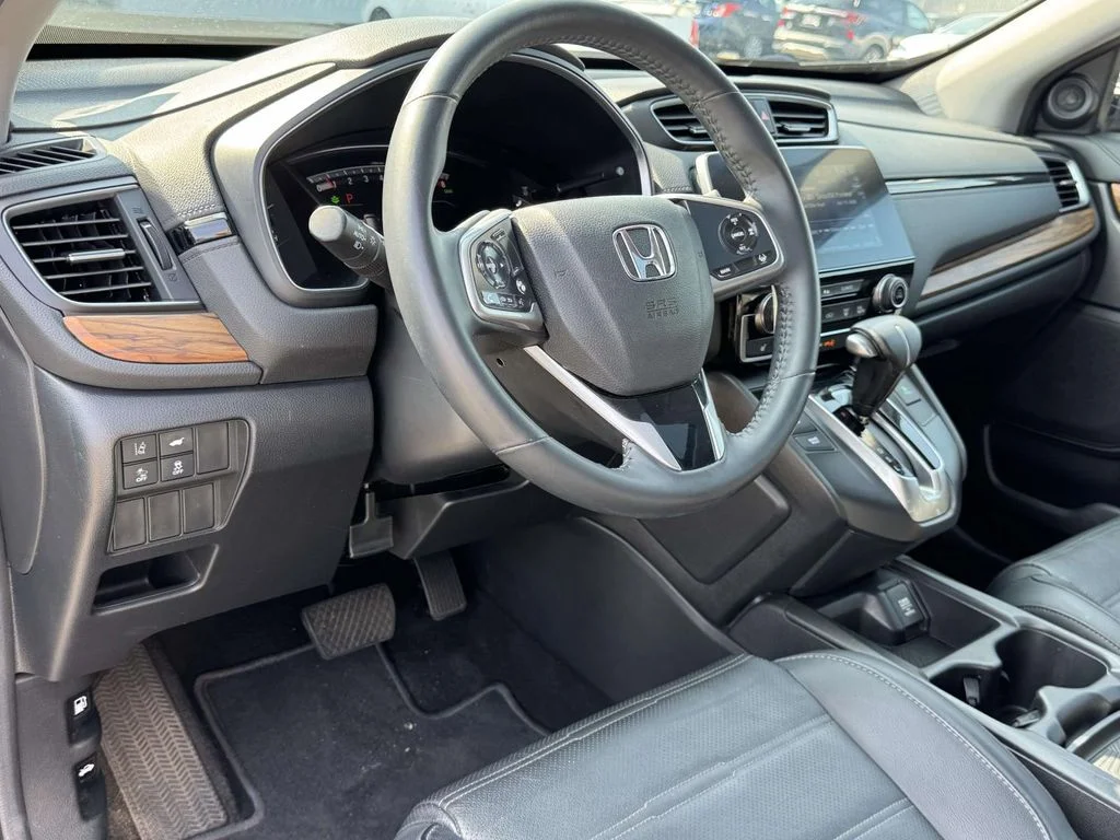 Used 2019 Silver Honda EX-L image 2