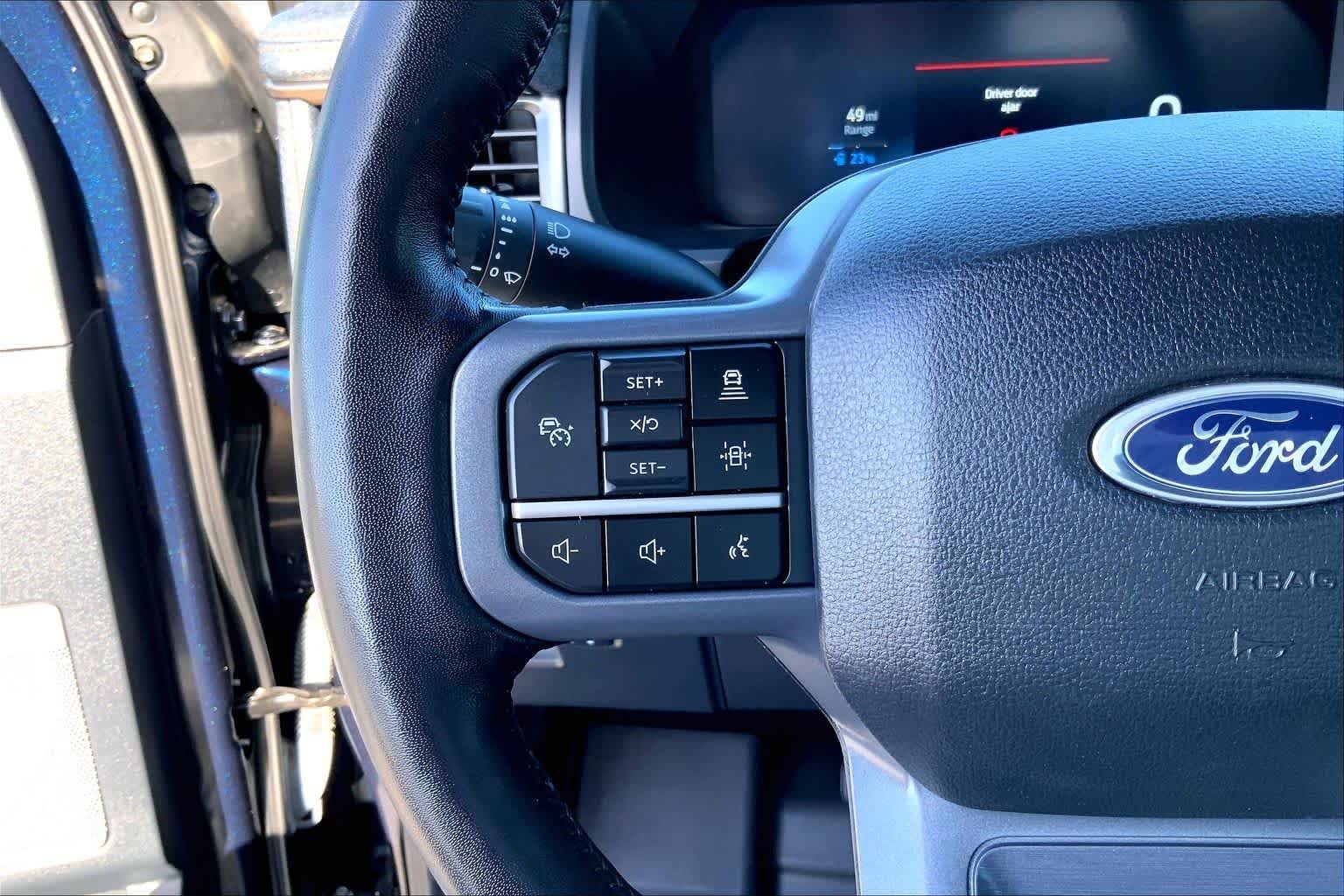 Used 2023 Antimatter Blue Metallic Ford LARIAT image 19