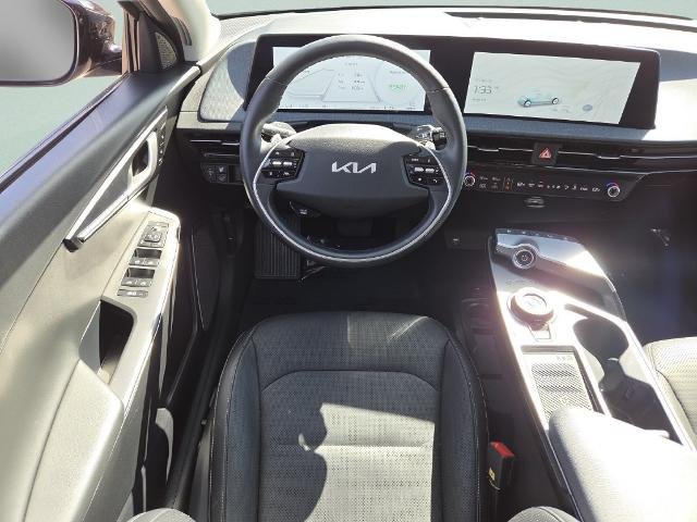 Used 2023 Steel Gray Kia  image 4