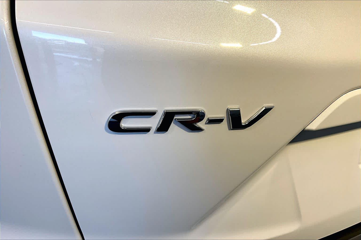 Used 2022 Platinum White Pearl Honda Touring image 10