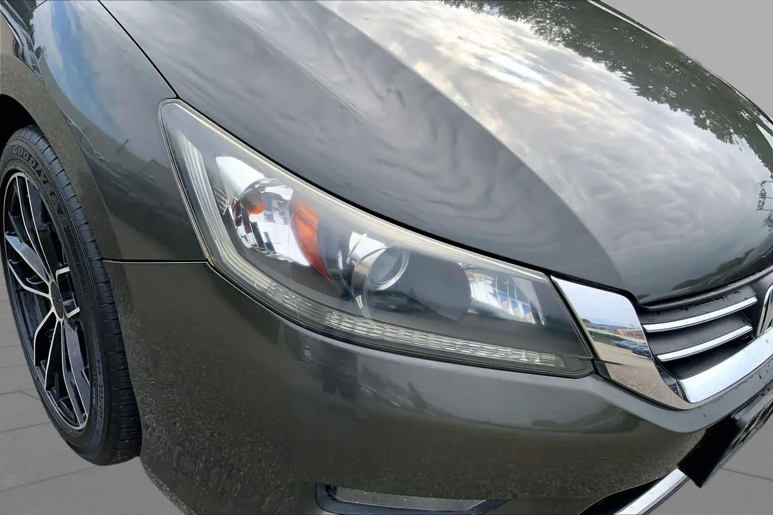 Used 2014 Hematite Metallic Honda Sport image 27