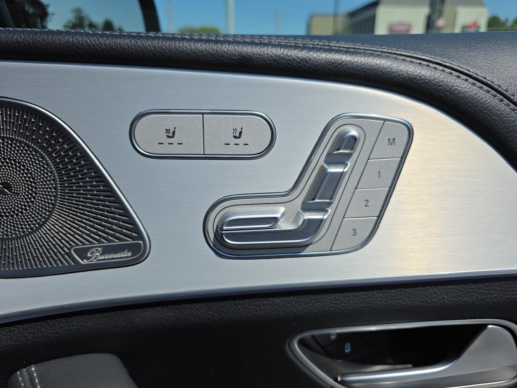 Certified Used 2022 White Mercedes-Benz GLE 53 AMG® image 17