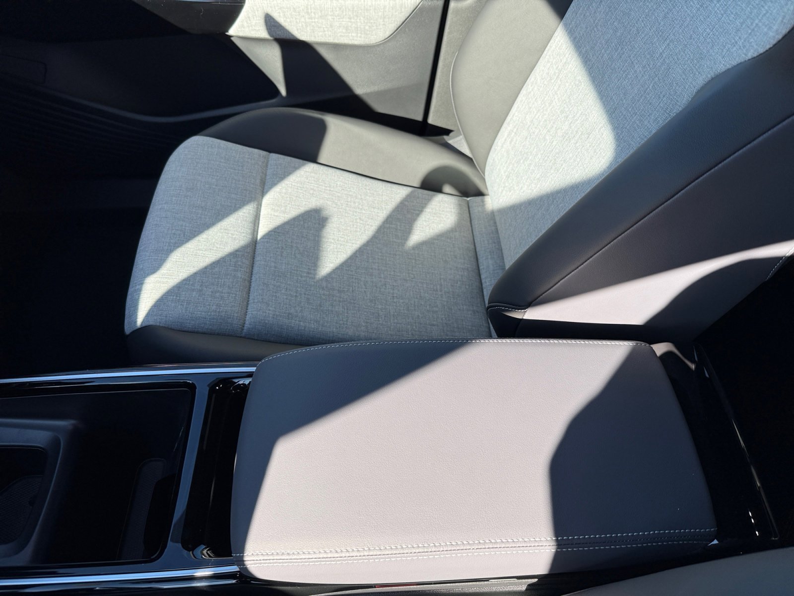 2025 Volkswagen ID.4 PRO - Photo 14