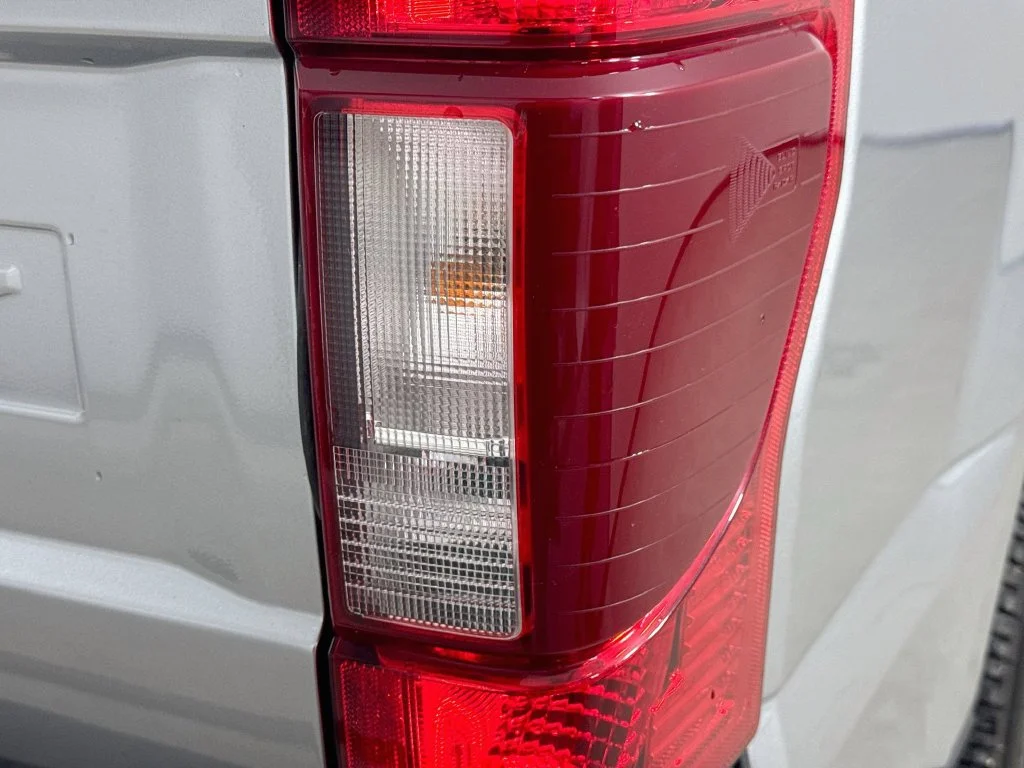 Used 2020 Silver Metallic Ford Lariat image 32