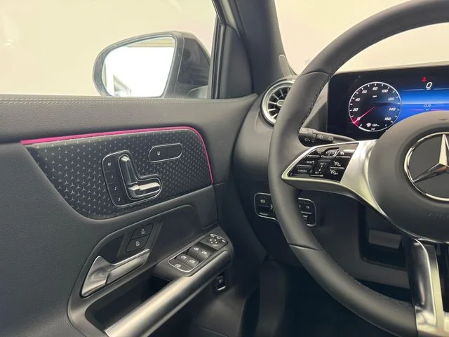 New 2026  Mercedes-Benz GLA 250 image 23