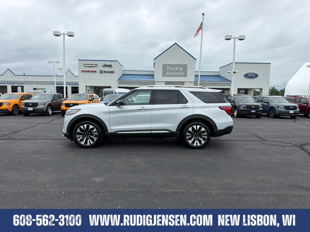 Used 2026 White Ford Platinum image 3