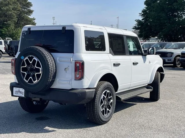 New 2026 White Ford Outer Banks image 3