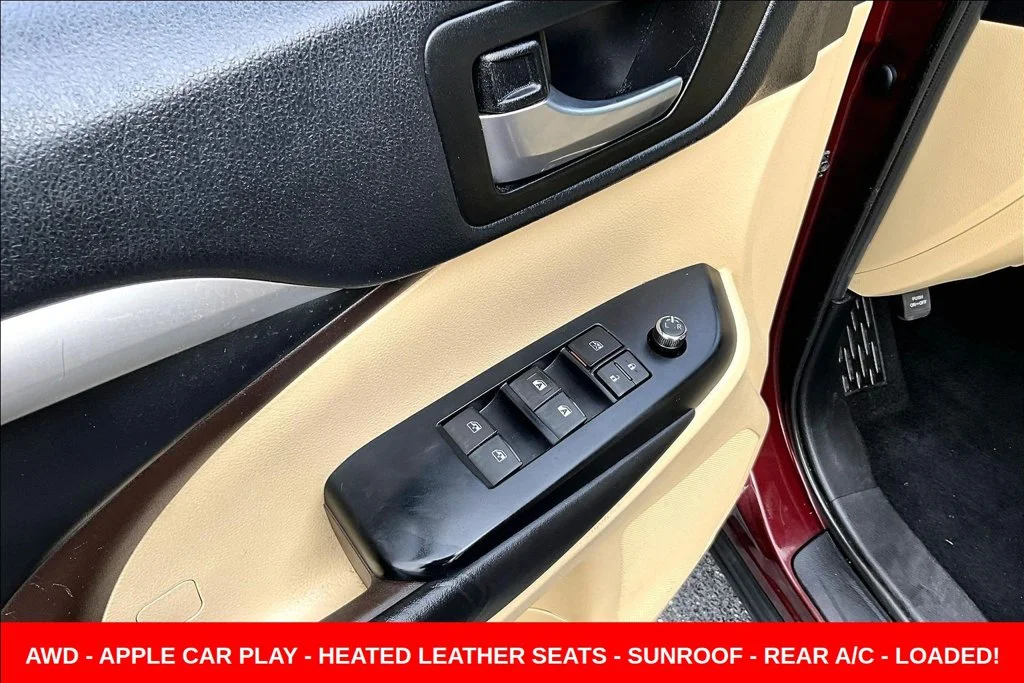 Used 2019 Red Toyota XLE image 25
