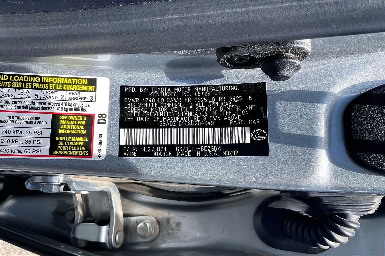 Used 2025 Iridium Lexus  image 30