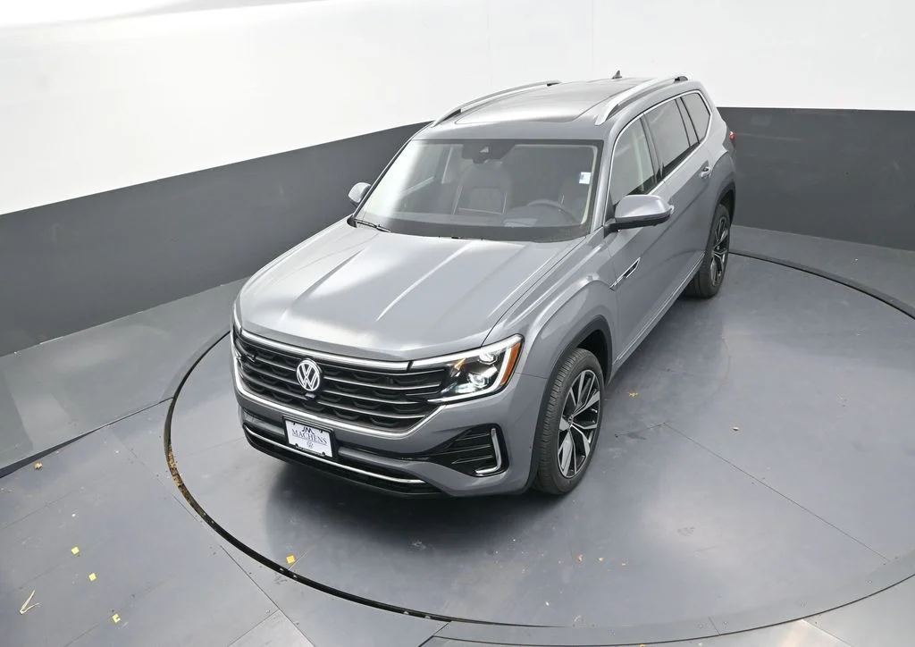 New 2026  Volkswagen 2.0T SEL Premium R-Line image 15