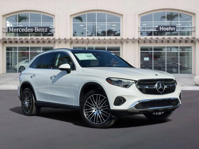 2026 Mercedes-Benz GLC GLC 300's photo