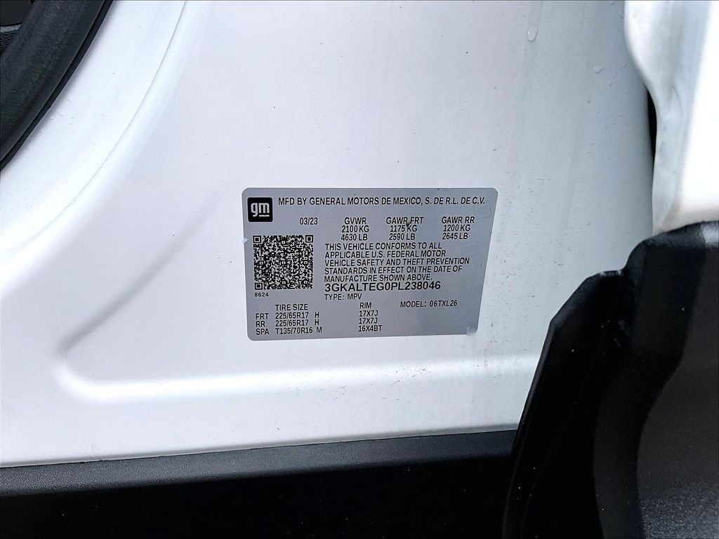 Used 2023 White GMC SLE image 34
