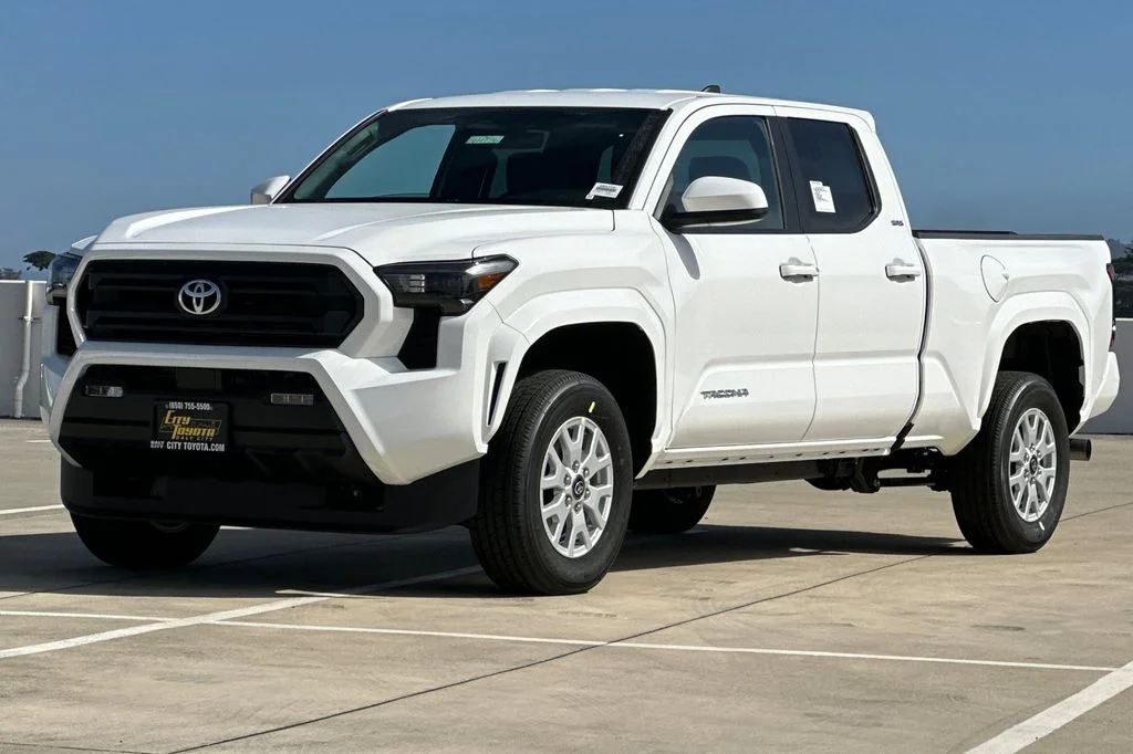 New 2026 Ice Cap Toyota  SR5 image 8