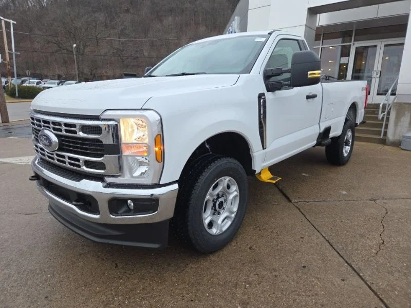 New 2026 Oxford White Ford F-350® XLT image 3