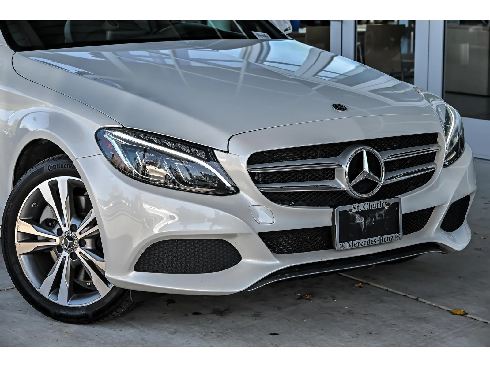 Used 2018 White Mercedes-Benz C 300 4MATIC® image 2