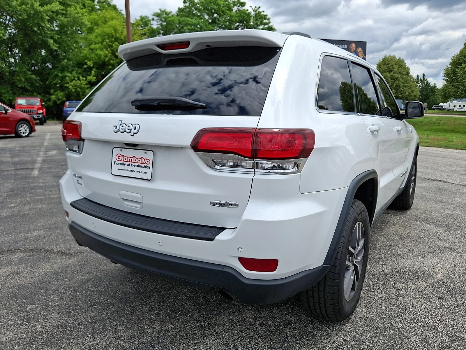 Certified Used 2020 White Jeep Laredo image 11