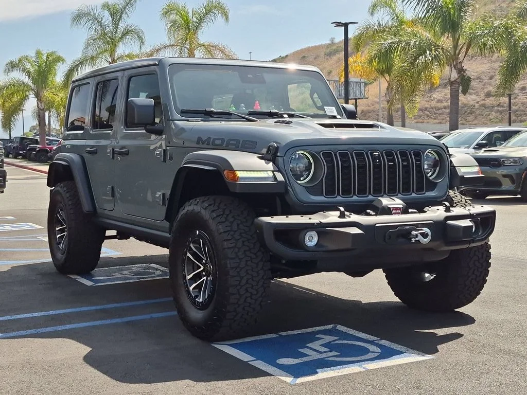 New 2026 Anvil Clear-Coat Exterior Paint Jeep Moab 392 image 3