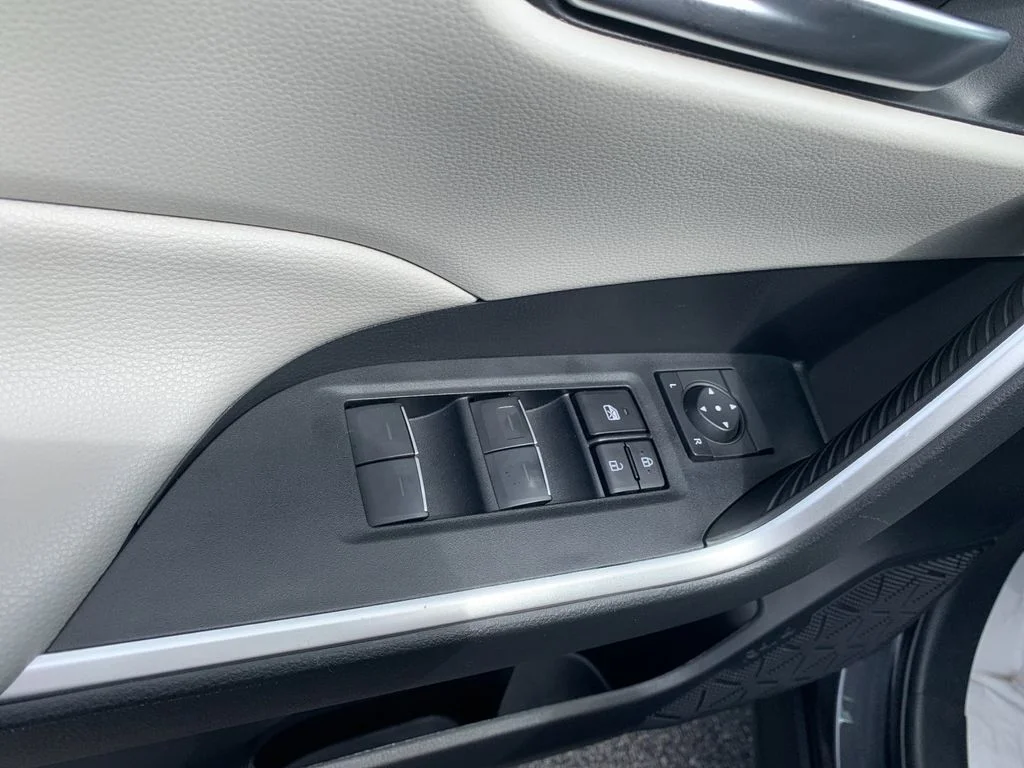 Used 2024 Gray Toyota XLE image 13