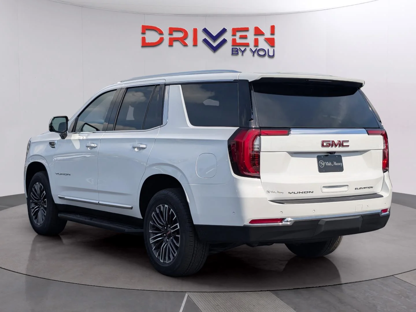 New 2026 Summit White GMC Elevation image 3