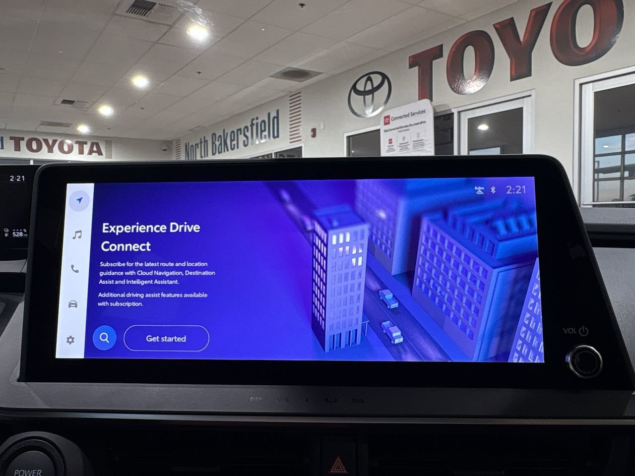 2026 Toyota Prius Plug-in Hybrid XSE - Photo 19