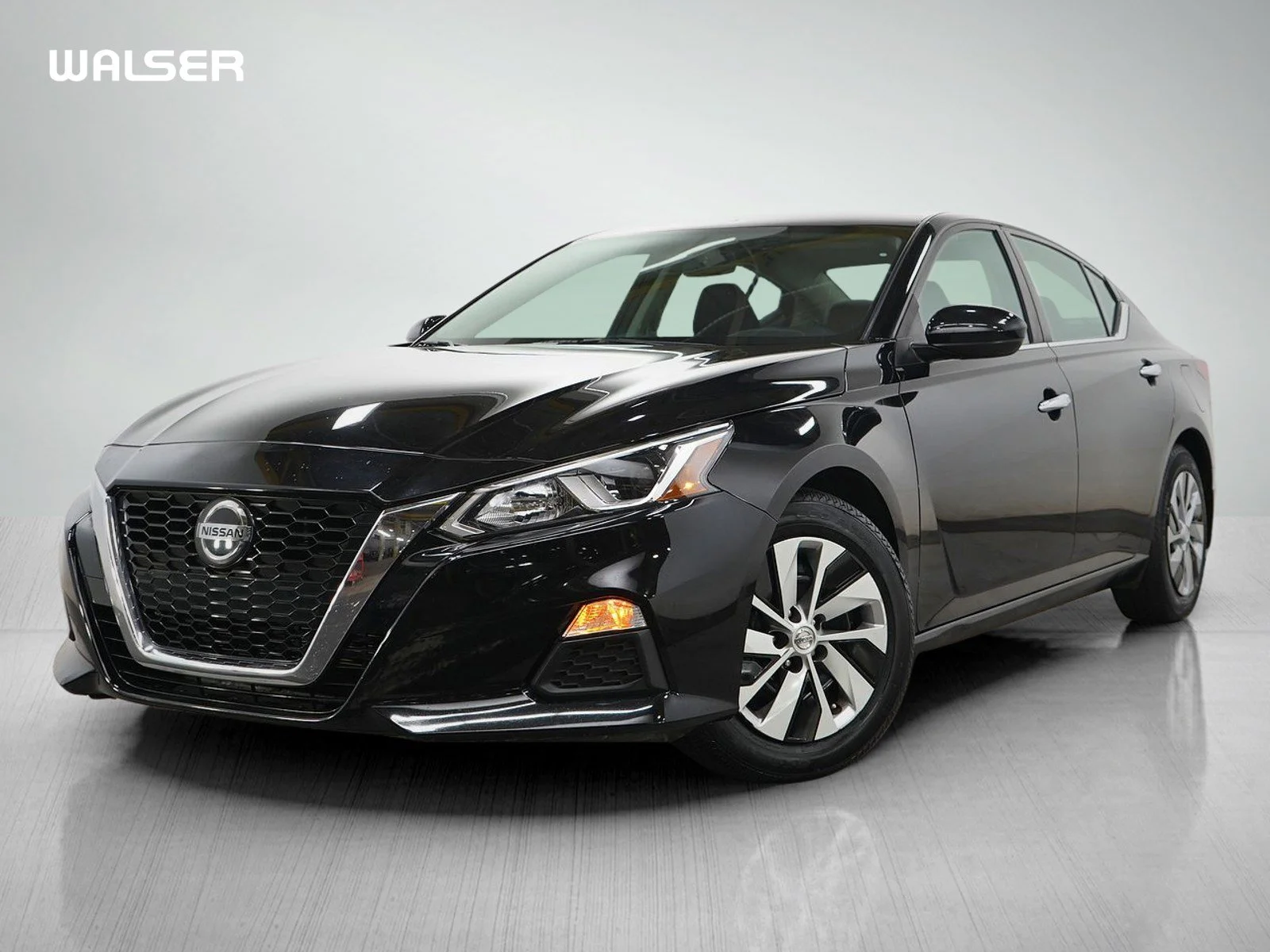 Used 2019 Super Black Clearcoat Nissan 2.5 S image 1