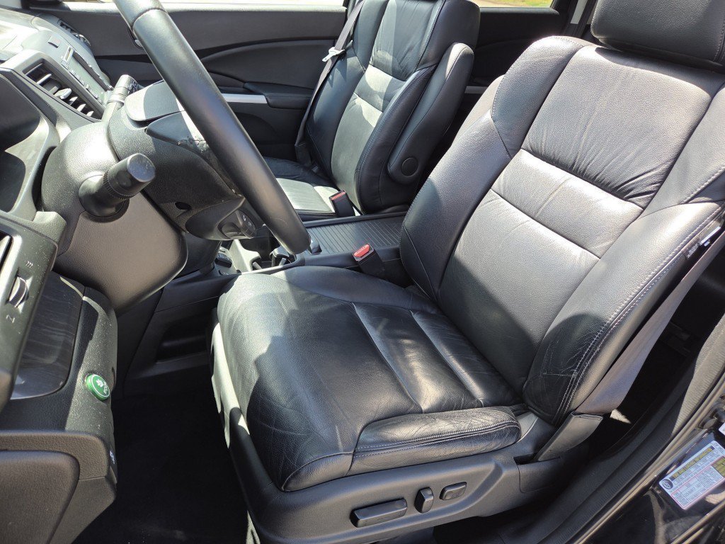 Used 2013  Honda EX-L image 6