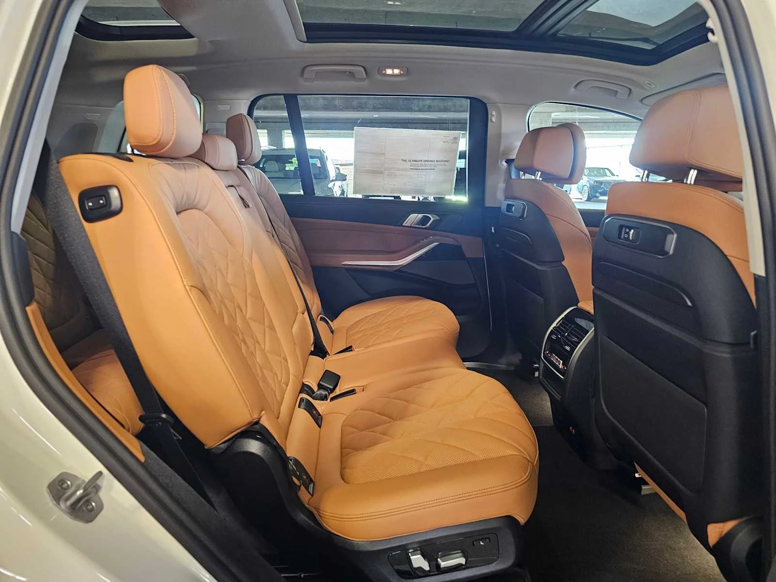 New 2027 Mineral White Metallic BMW xDrive40i image 30