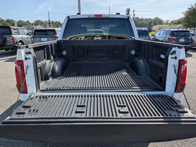 Certified Used 2025 Oxford White Ford XLT image 13