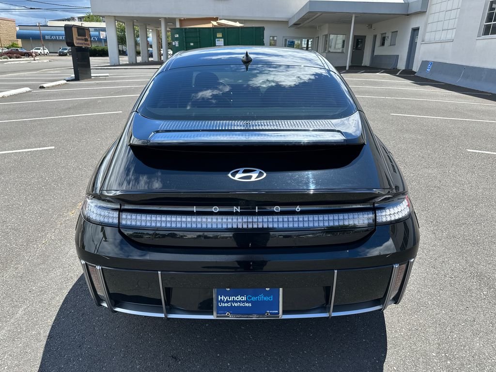 Certified Used 2023 Black Hyundai SEL image 5