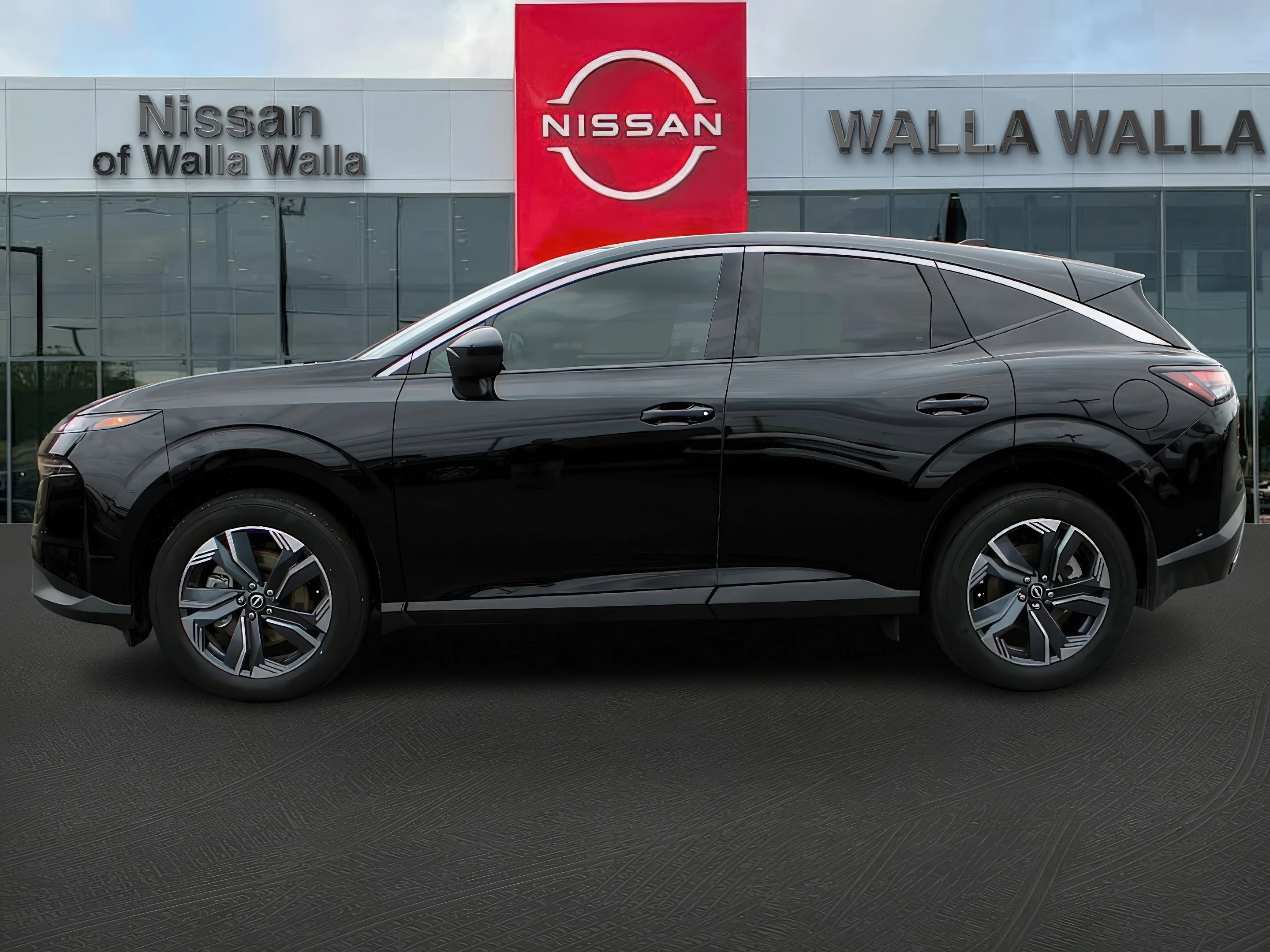 Used 2025 Black Nissan SV image 4