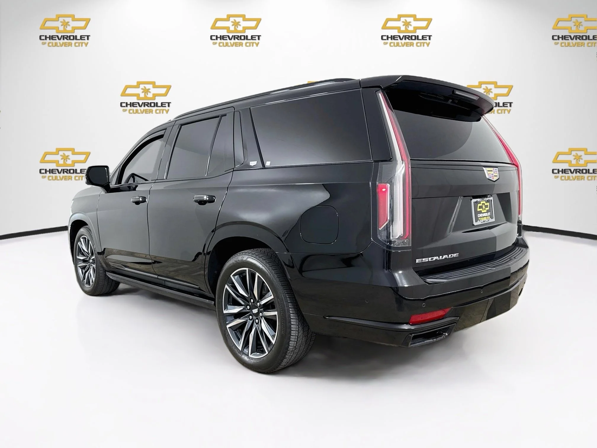 Used 2021 BLACK RAVEN Cadillac Sport Platinum image 6