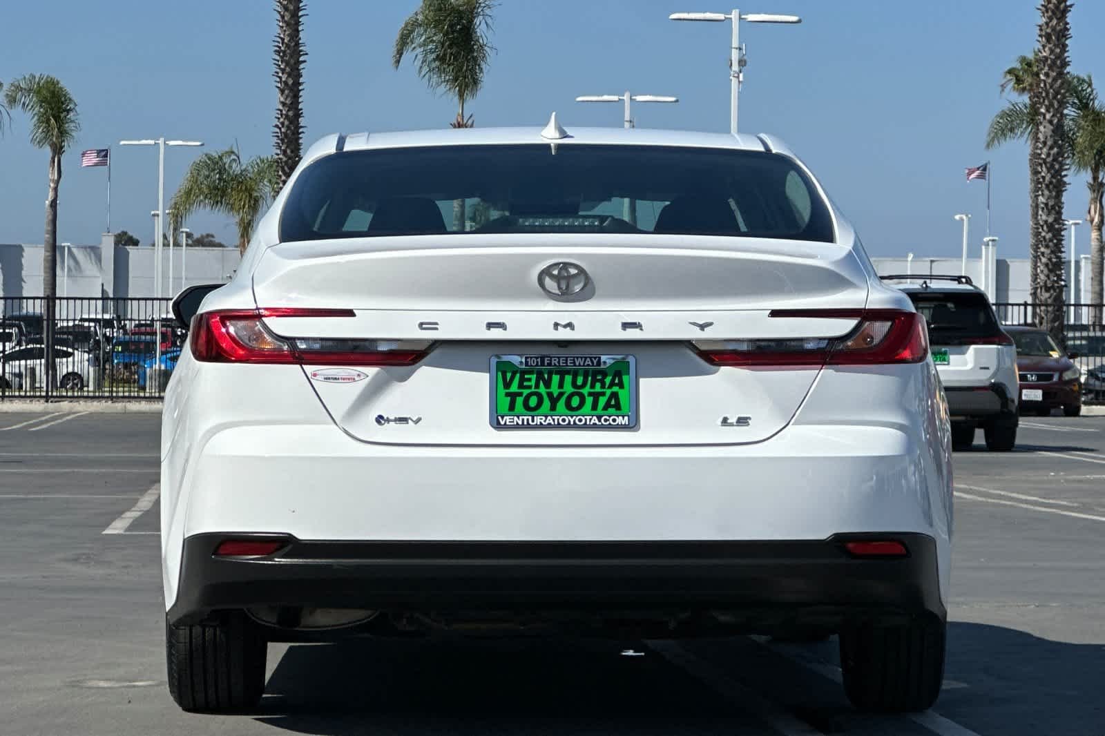 Certified Used 2025 Ice Cap Toyota LE image 5