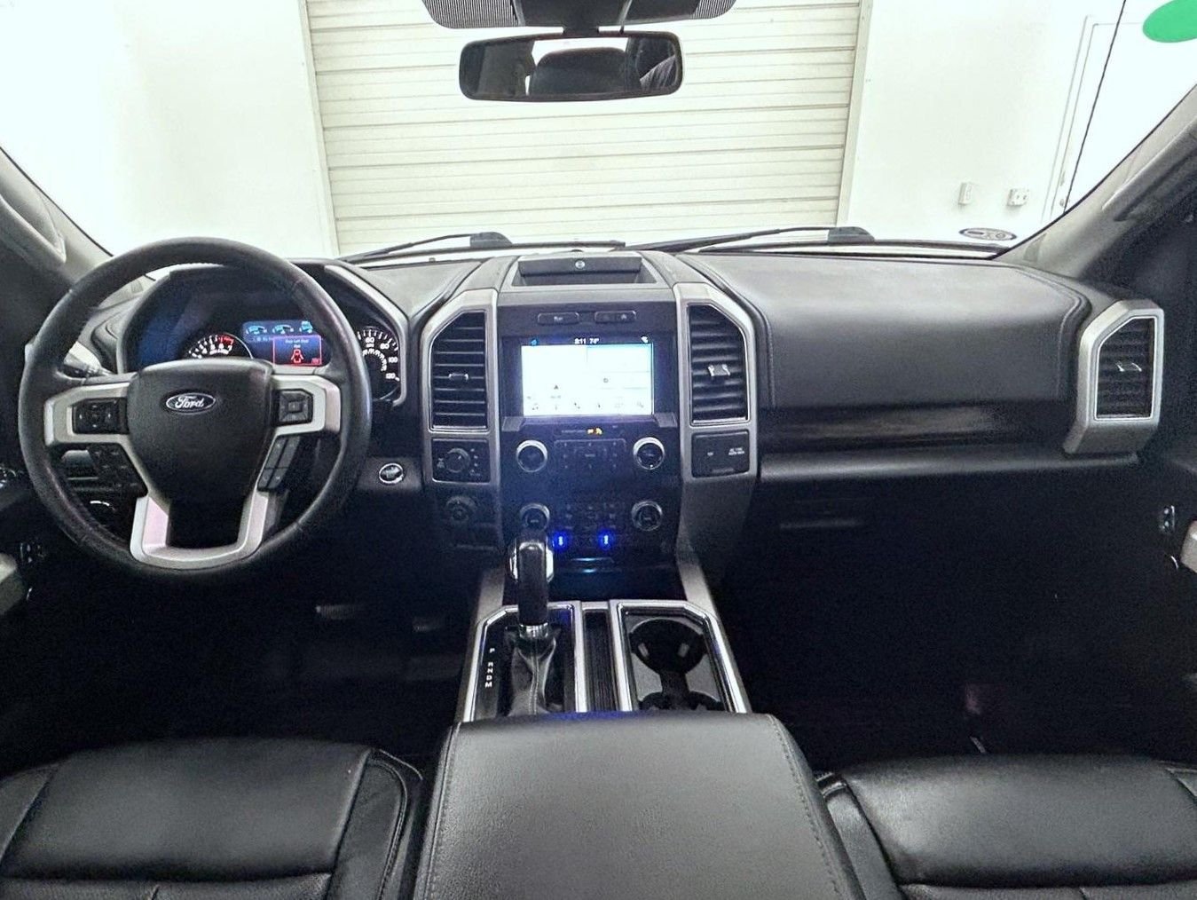 Used 2019 White Ford Lariat image 13