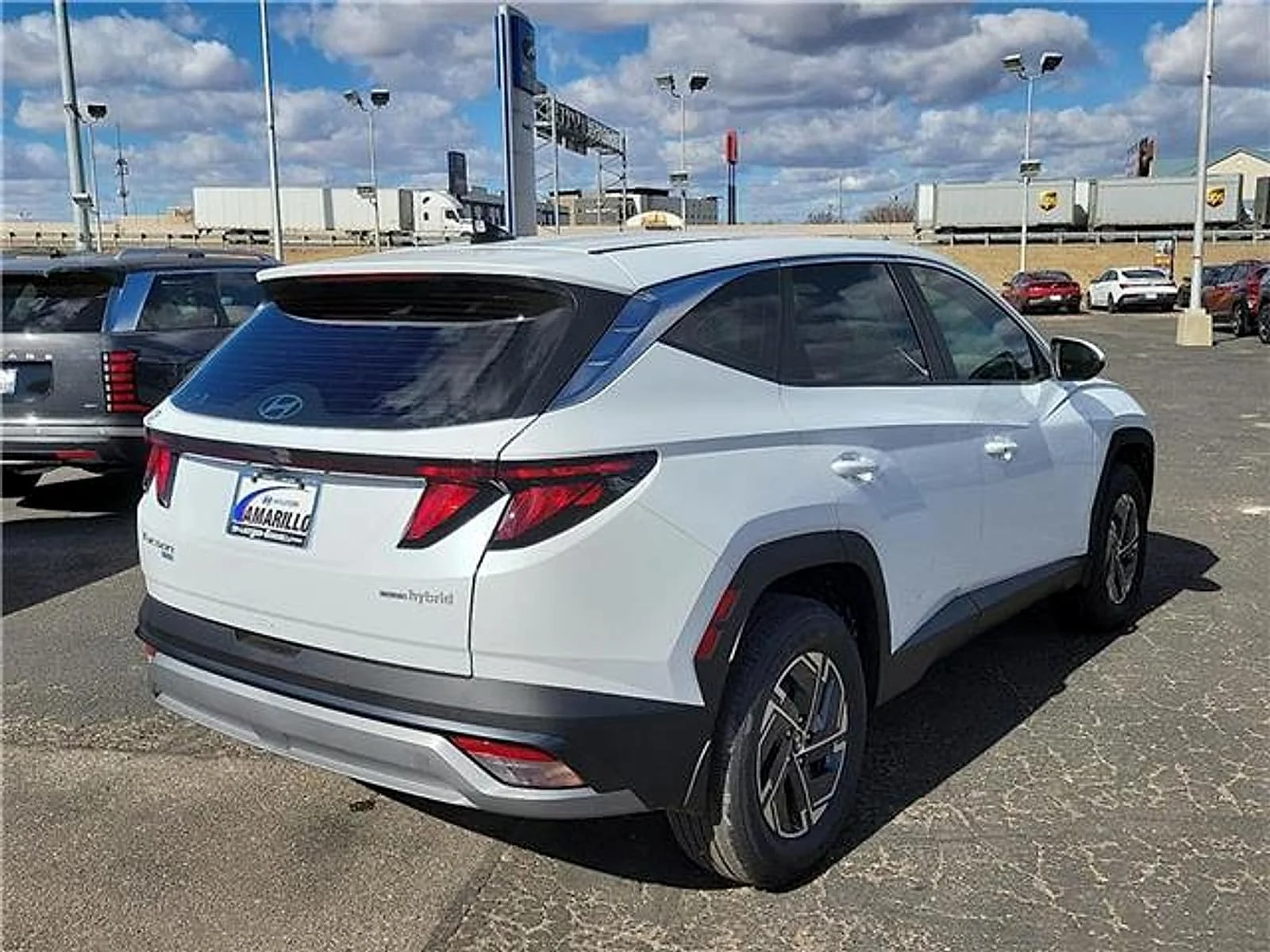 New 2026 White Hyundai Blue SE image 4