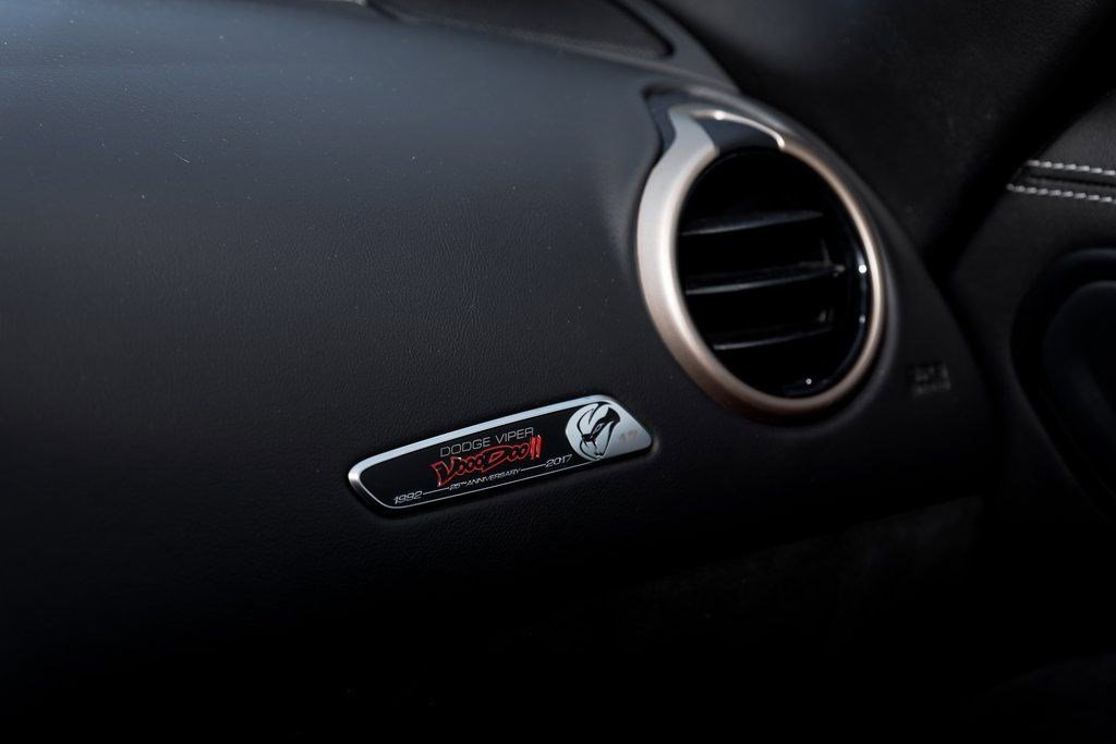 2017 Dodge Viper GTC - Photo 30
