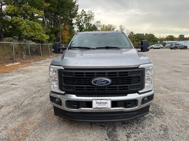 Used 2024 Silver Ford XL image 3