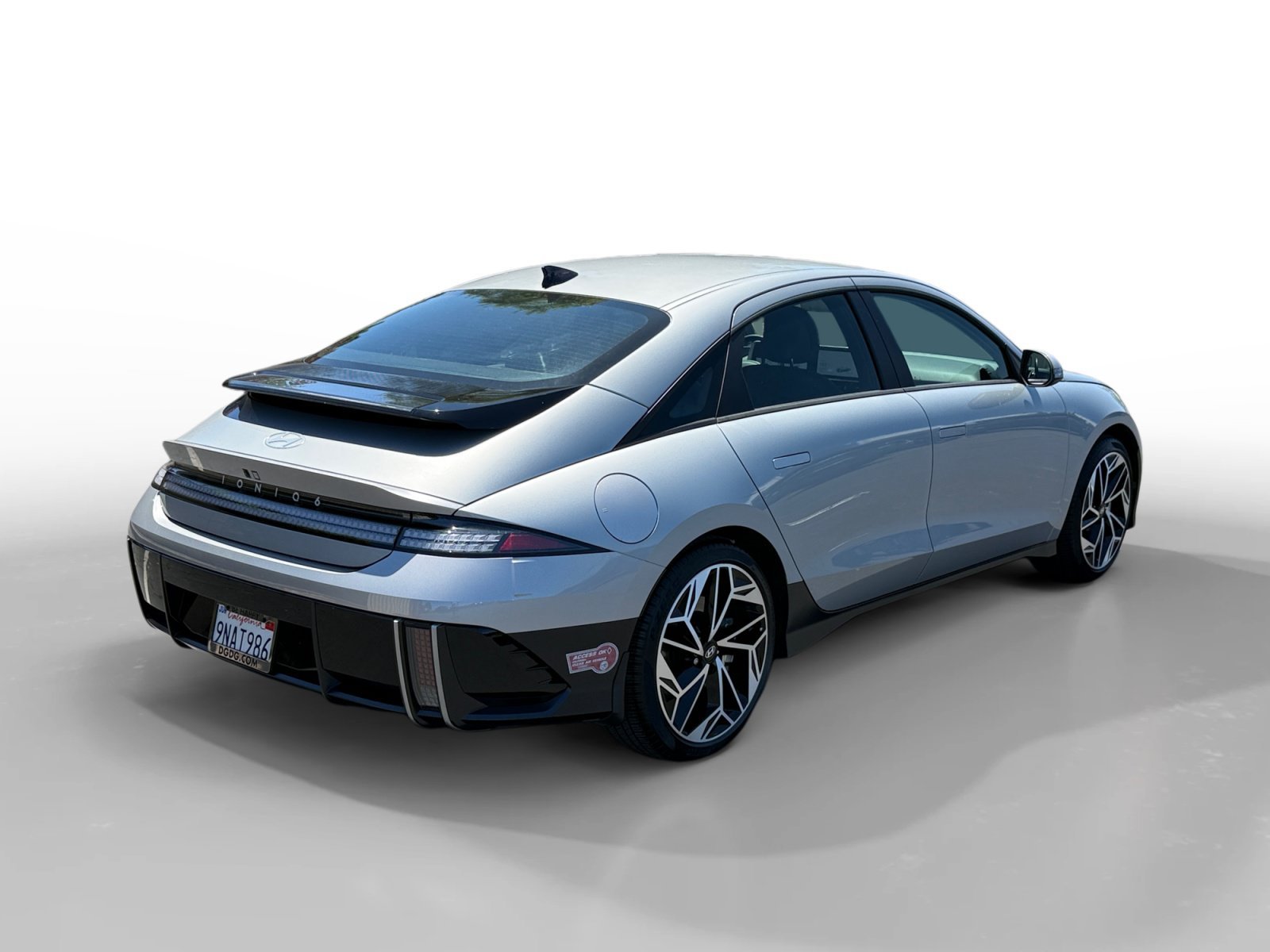 Certified Used 2024 Silver Hyundai SEL image 5
