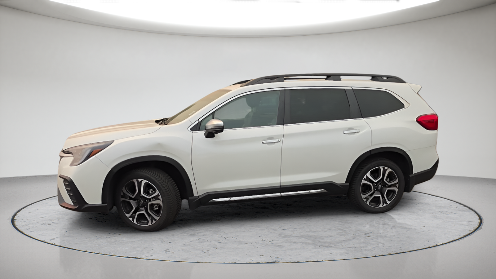 Used 2023 Crystal White Pearl Subaru Touring image 11