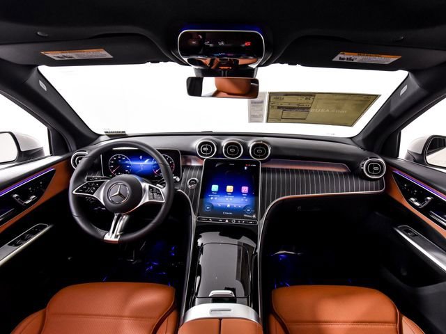 New 2026 Polar White Mercedes-Benz GLC 300 image 43