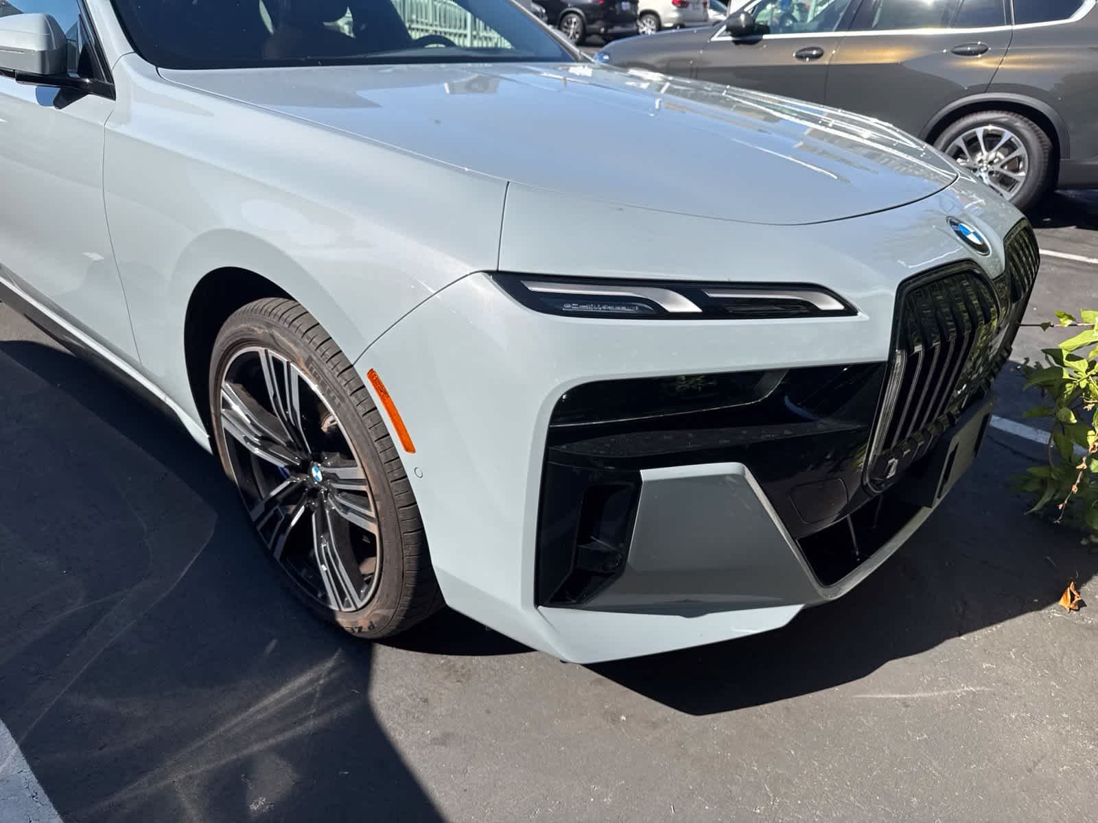 Used 2026 Gray BMW 740i xDrive image 3
