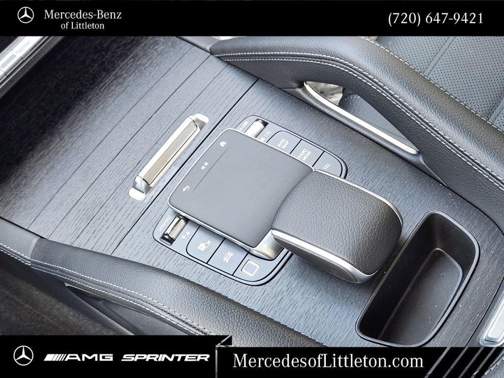 New 2026 MANUFAKTUR Moonlight White Metallic Mercedes-Benz GLE 450 image 20