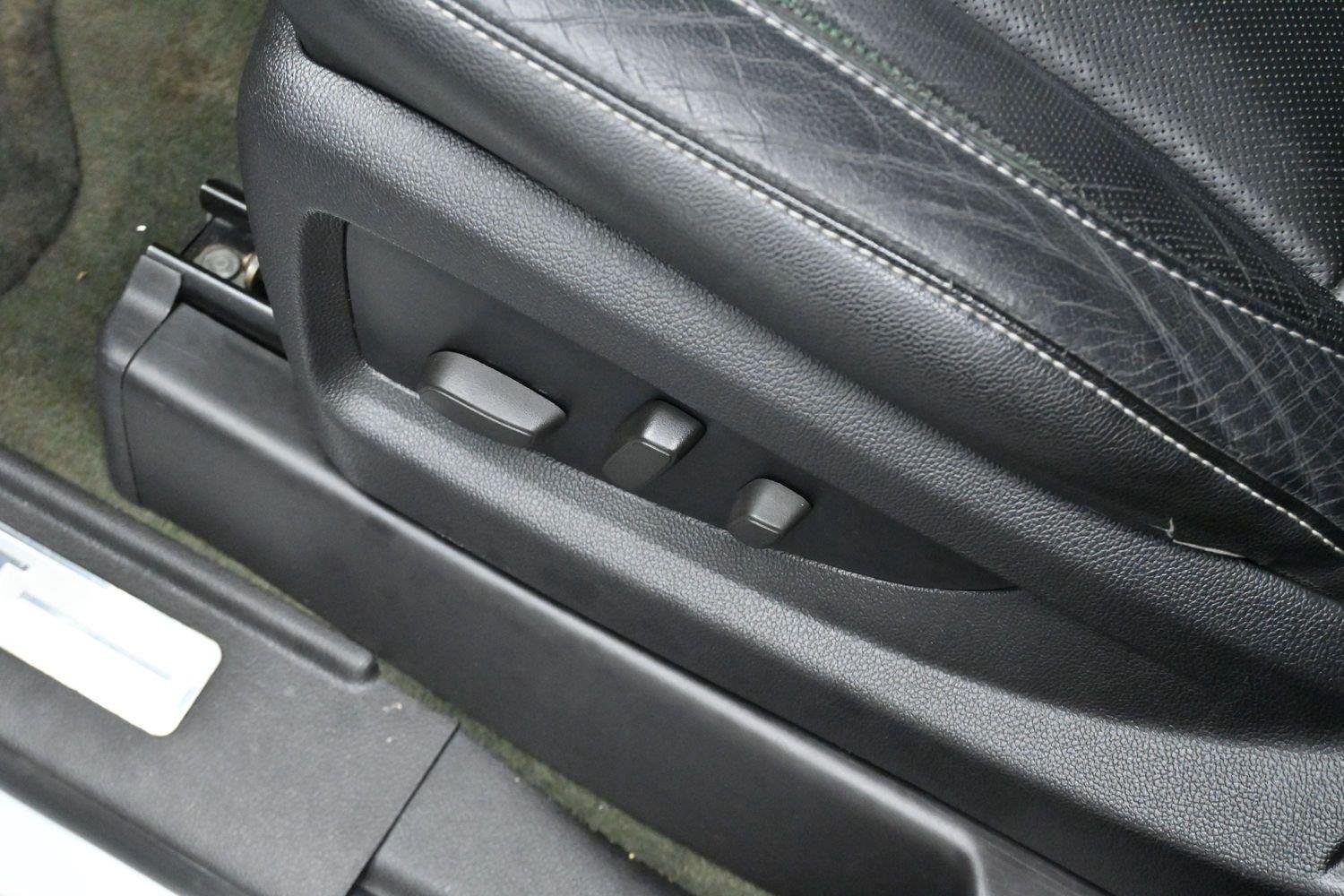 Used 2015 SUMMIT WHITE Chevrolet LTZ image 14