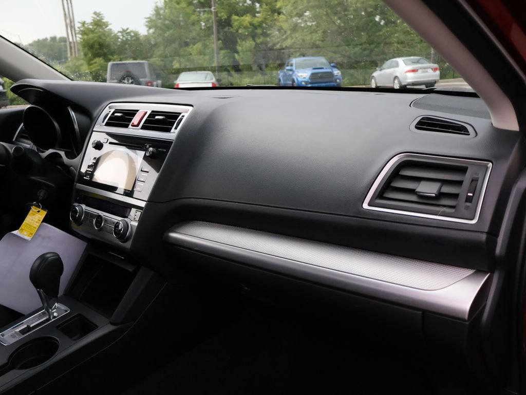 Used 2015 Red Subaru 2.5i image 9