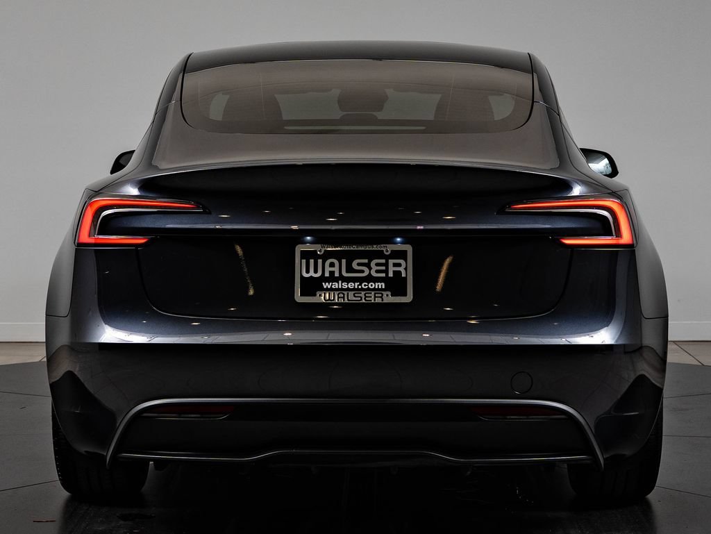 Used 2024 Stealth Gray Tesla  image 7